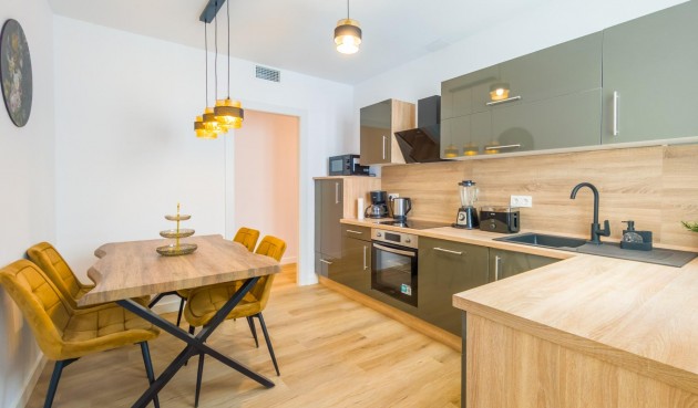 Apartment - Återförsäljning - Torrevieja - Playa del Cura