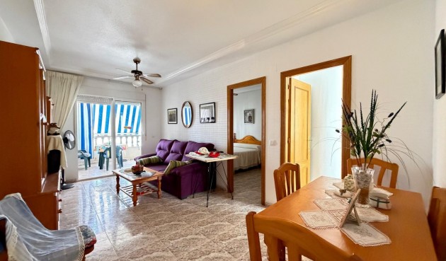 Apartment - Återförsäljning - Torrevieja - Playa del Cura