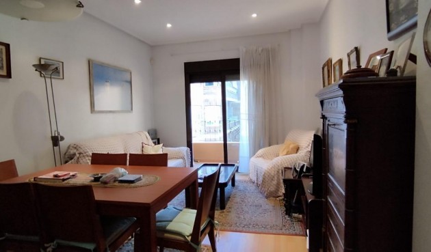 Apartment - Återförsäljning - Torrevieja - Torrevieja