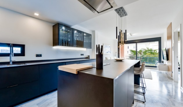 Apartment - Återförsäljning - Villajoyosa - La Cala