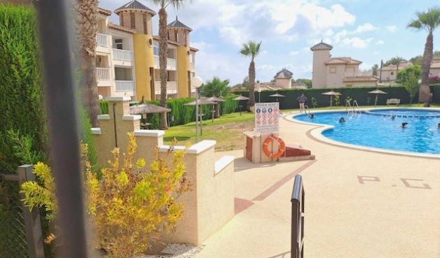 Apartment - Återförsäljning - Villamartin - Costa Blanca