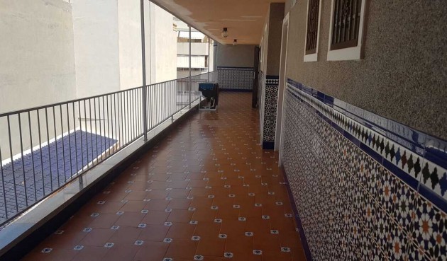 Apartment - Brukt - La Mata - BO-33819