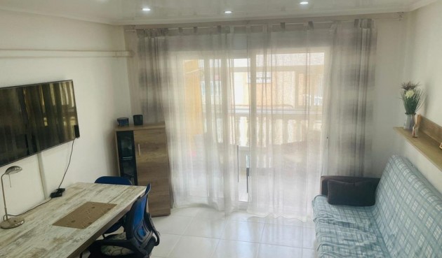 Apartment - Brukt - Torrevieja - BO-76368