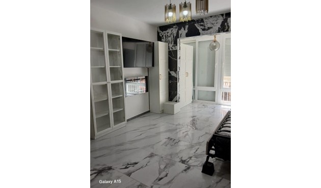 Apartment - Brukt - Torrevieja - Centro