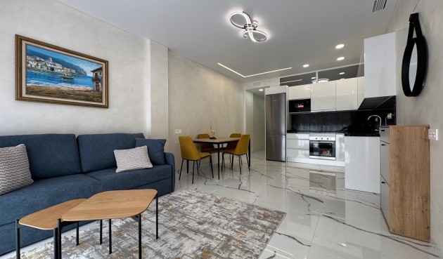 Apartment - Brukt - Torrevieja - Estacion De Autobuses