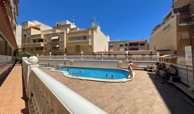 Apartment - Brukt - Torrevieja - La Mata