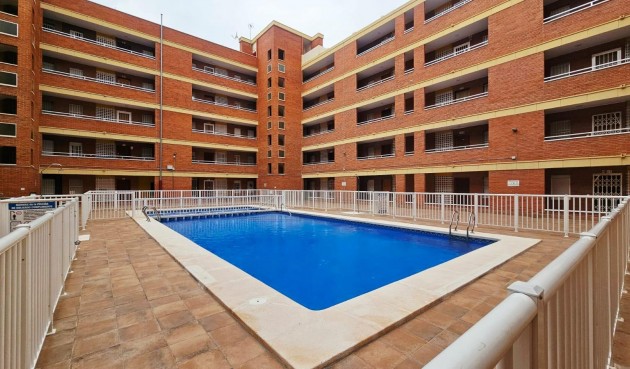 Apartment - Brukt - Torrevieja - Playa De Los Naufragos
