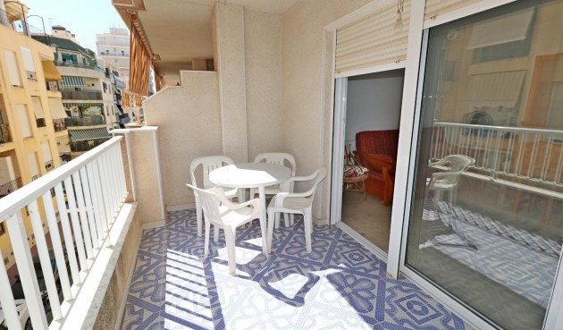 Apartment - Brukt - Torrevieja - Playa del Cura