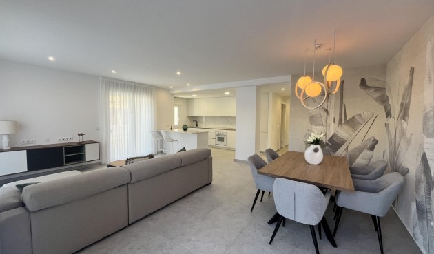 Apartment - Brukt - Torrevieja - Torreblanca