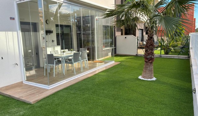 Apartment - Brukt - Villamartin - Costa Blanca