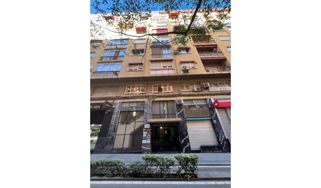 Apartment - Resale - Alicante - Centro