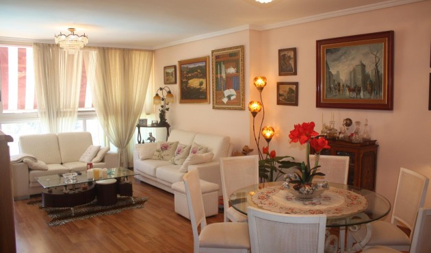 Apartment - Resale - Benidorm - Costa Blanca