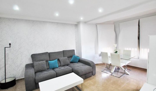 Apartment - Resale - Guardamar del Segura - Pueblo