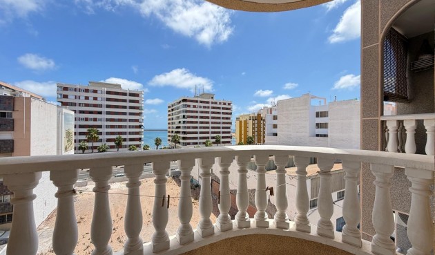 Apartment - Resale - Torrevieja - Acequion