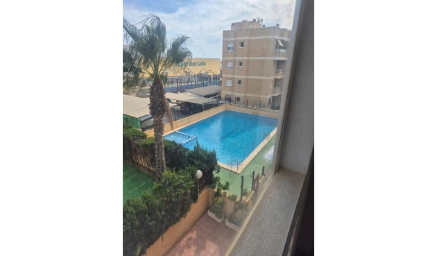 Apartment - Resale - Torrevieja - aguas nuevas