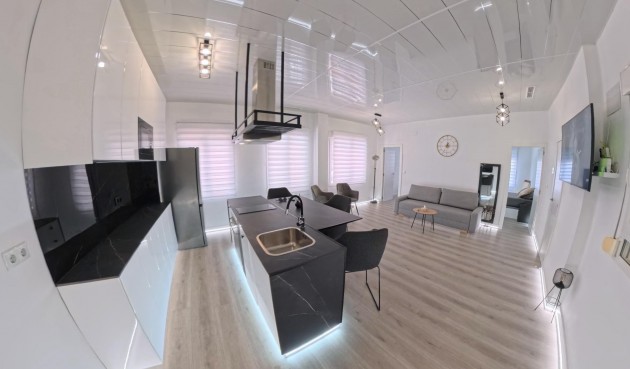 Apartment - Resale - Torrevieja - BO-38772