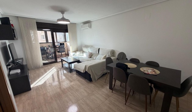 Apartment - Resale - Torrevieja - Centro
