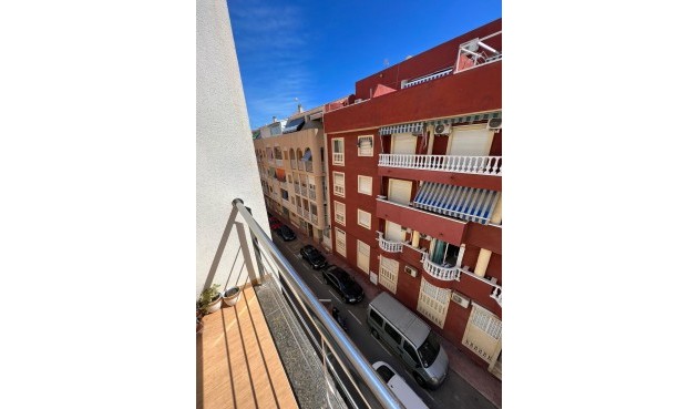 Apartment - Resale - Torrevieja - Centro