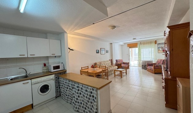 Apartment - Resale - Torrevieja - Centro