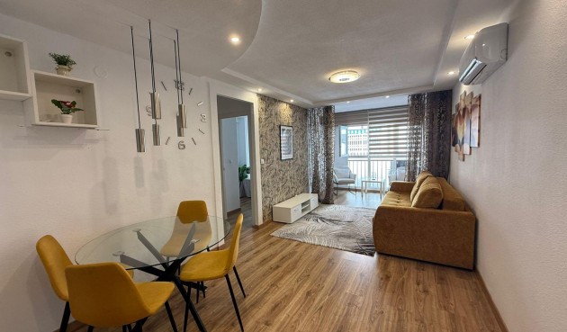Apartment - Resale - Torrevieja - Centro