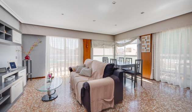 Apartment - Resale - Torrevieja - Centro