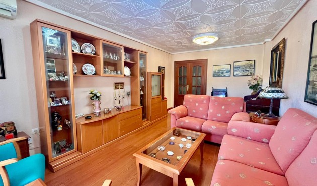 Apartment - Resale - Torrevieja - Centro