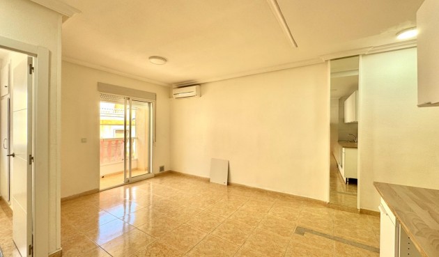 Apartment - Resale - Torrevieja - Centro