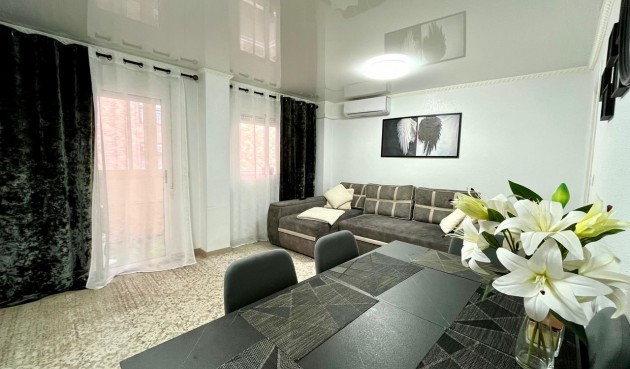 Apartment - Resale - Torrevieja - Costa Blanca