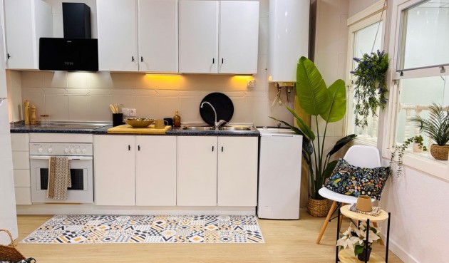 Apartment - Resale - Torrevieja - Costa Blanca