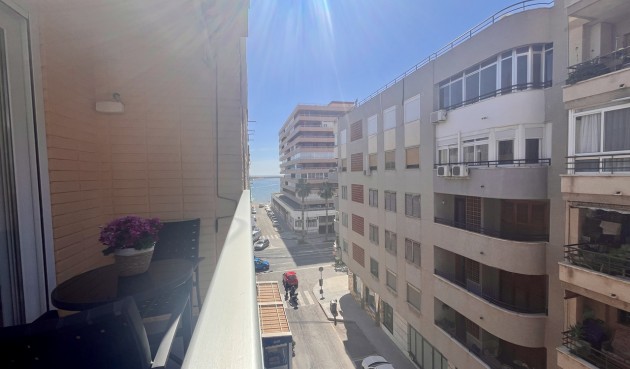 Apartment - Resale - Torrevieja - Costa Blanca