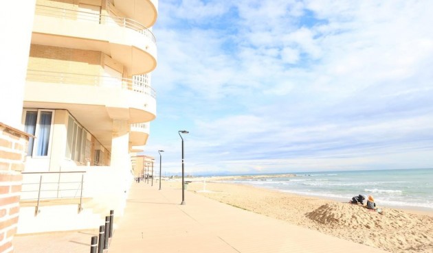 Apartment - Resale - Torrevieja - Costa Blanca