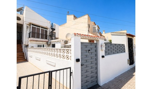 Apartment - Resale - Torrevieja - Costa Blanca