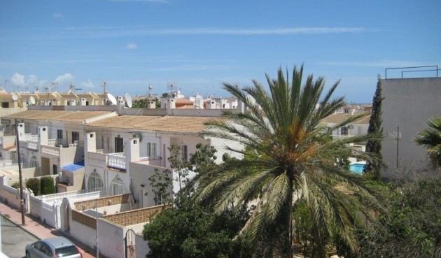 Apartment - Resale - Torrevieja - Estacion De Autobuses