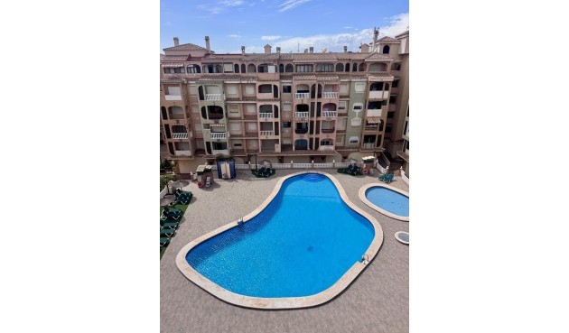 Apartment - Resale - Torrevieja - PARQUE DE LAS NACIONES