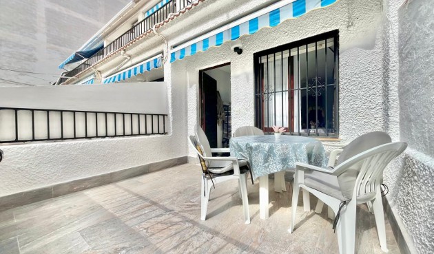 Apartment - Resale - Torrevieja - Playa de los Locos