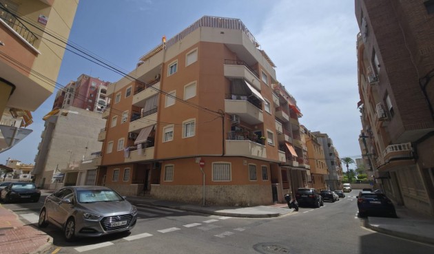 Apartment - Resale - Torrevieja - Playa de los Locos