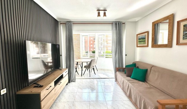 Apartment - Resale - Torrevieja - Playa del Cura