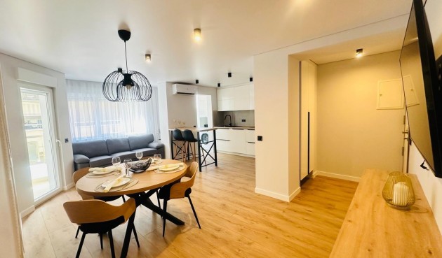 Apartment - Resale - Torrevieja - Playa del Cura