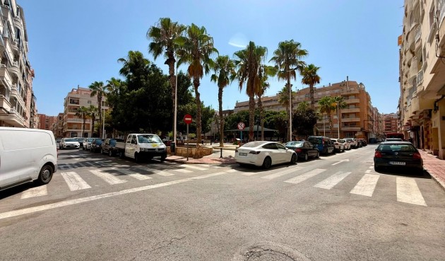 Apartment - Resale - Torrevieja - Playa del Cura