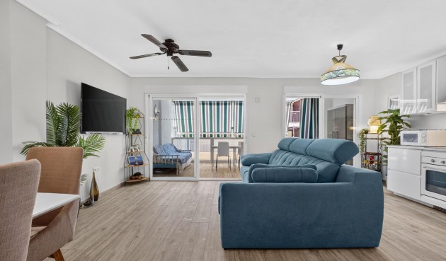 Apartment - Resale - Torrevieja - Playa del Cura