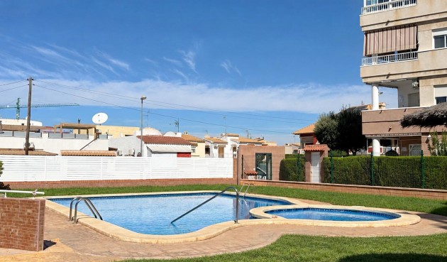 Apartment - Resale - Torrevieja - Playa del Cura