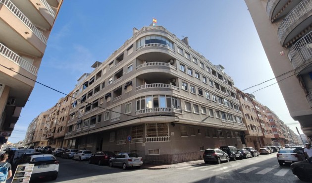 Apartment - Resale - Torrevieja - Playa del Cura