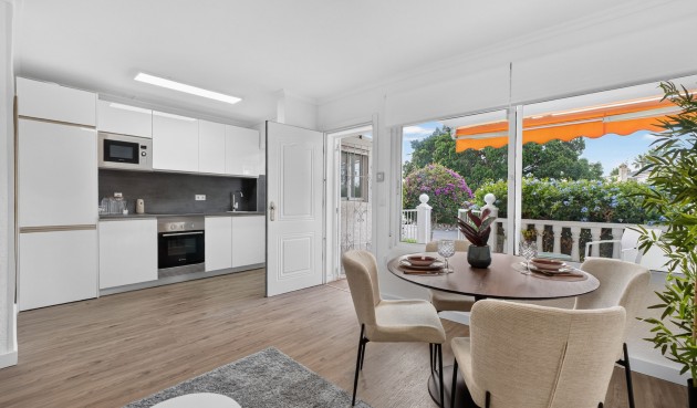 Apartment - Resale - Villamartin - Costa Blanca