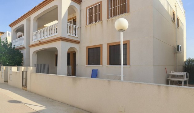 Apartment - Reventa - Daya Vieja -
                Costa Blanca