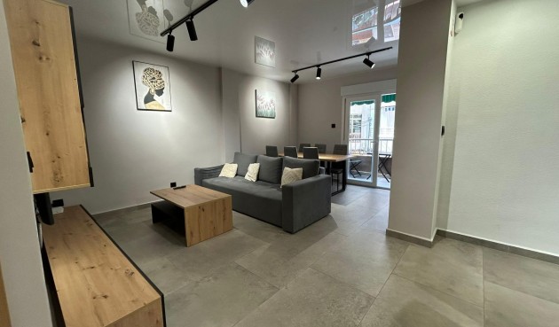 Apartment - Reventa - Torrevieja - Estacion De Autobuses