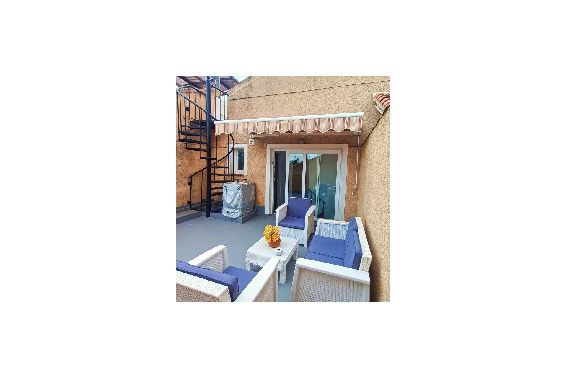 Återförsäljning - Apartment -
Albir - Costa Blanca