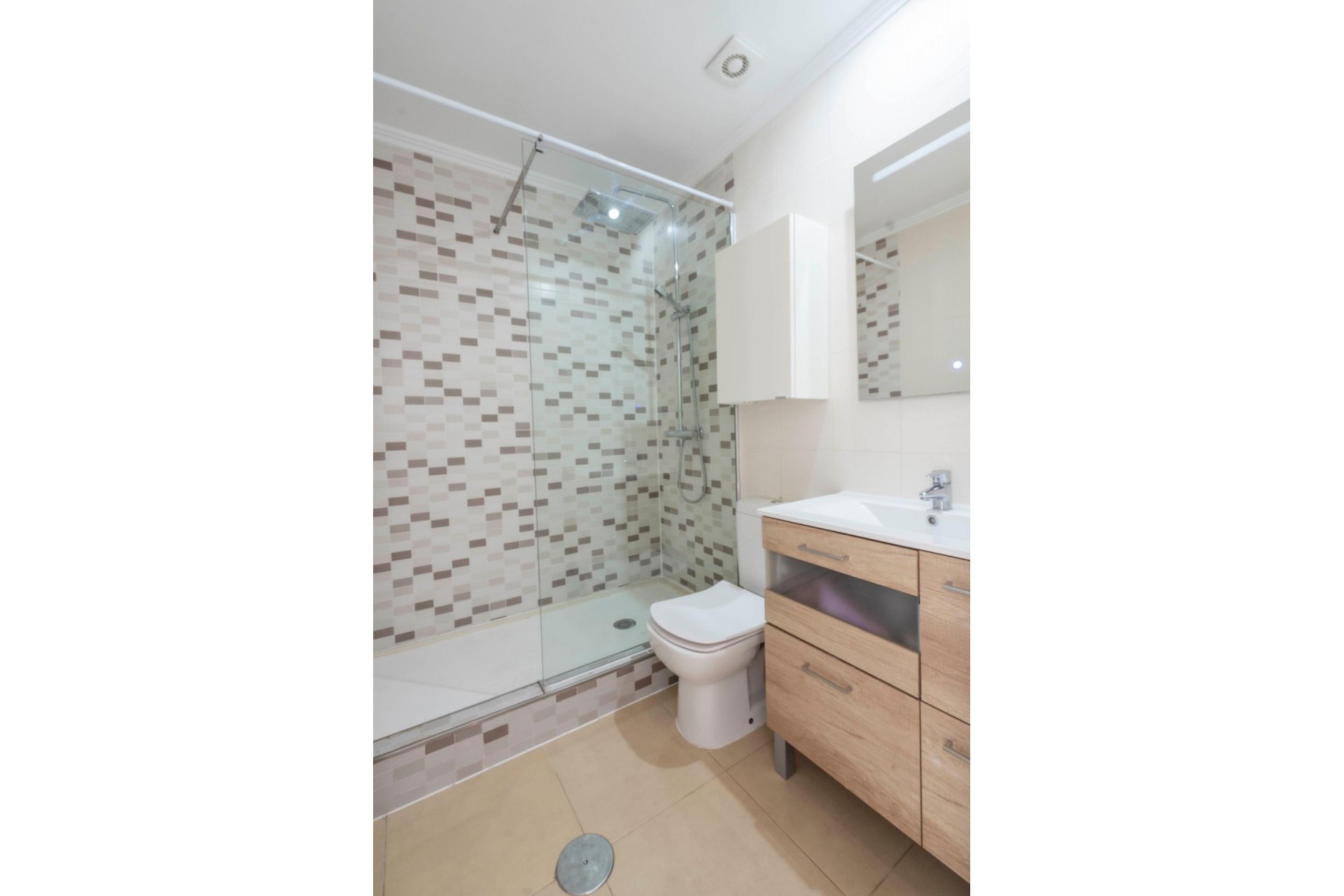 Återförsäljning - Apartment -
Alhama De Murcia - Condado De Alhama