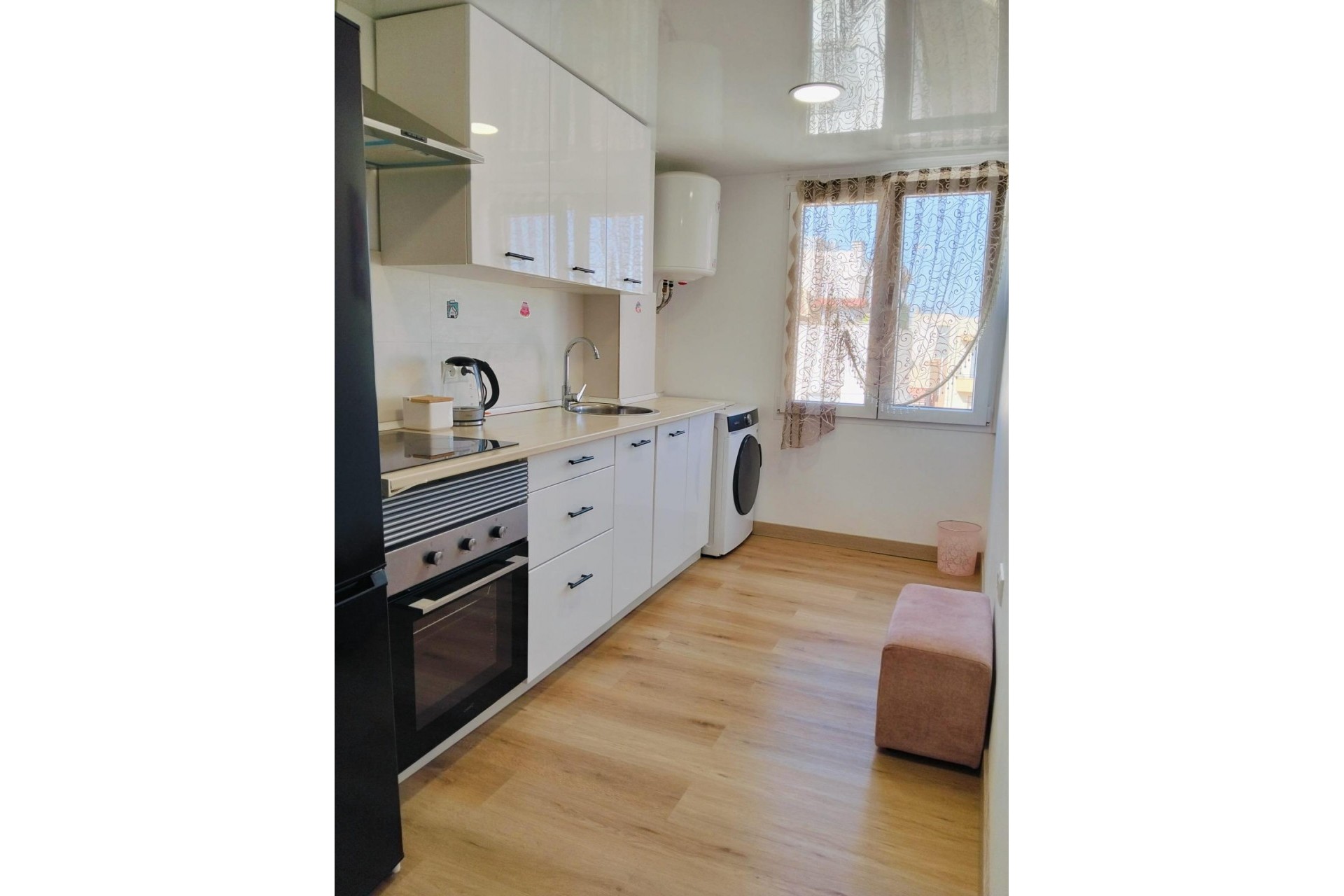 Återförsäljning - Apartment -
Alicante - Altozano