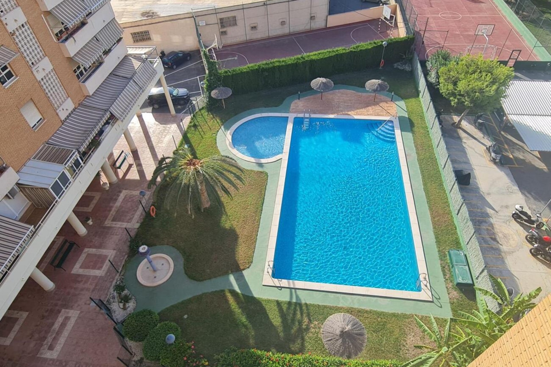 Återförsäljning - Apartment -
Alicante - Babel