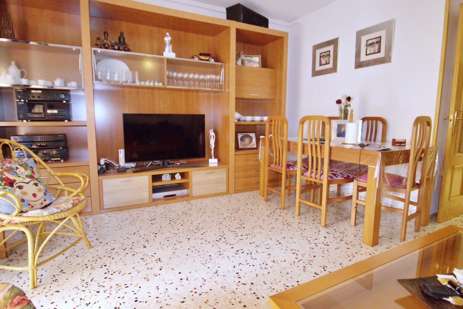 Återförsäljning - Apartment -
Alicante - Benalua